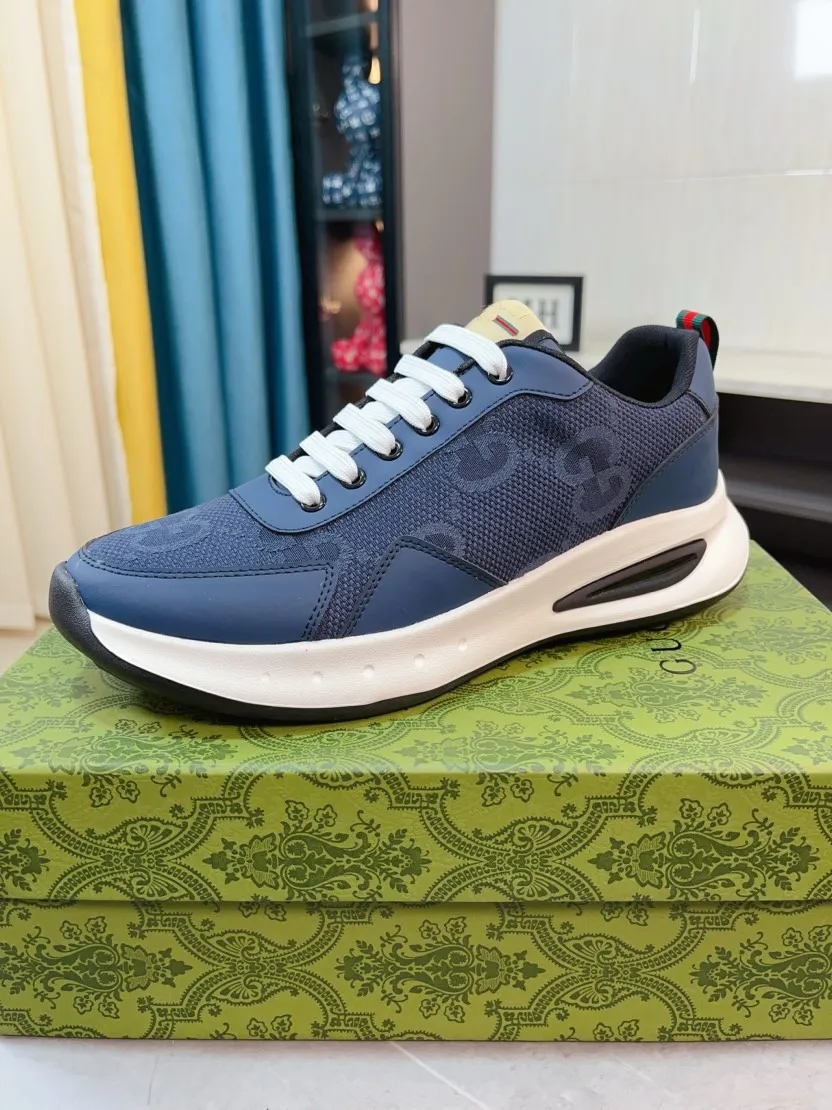 Men's shoes 💰440🌹🌹[GUCCI] Gucci's new lace-up casual men's shoes are on the market first, and the materials and workmanship are superior to all versions on the market. The highest quality shipped first-layer cowhide with imported original perforated materials➕Genuine leather lining, privately molded soft outsole, high foot comfort, imported special materials highlight the brand's unique charm, high-end customization 38-44